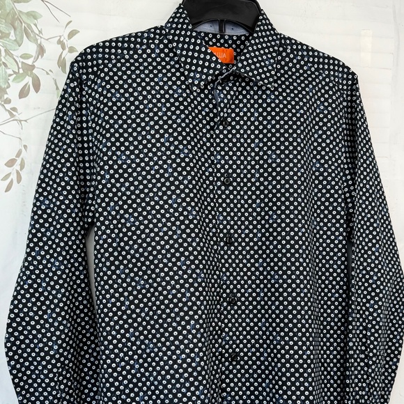 Tallia Mens Blue Starburst Collard Button Up Dress Up Shirt Sz. Medium M 15 1/2 - Picture 2 of 11